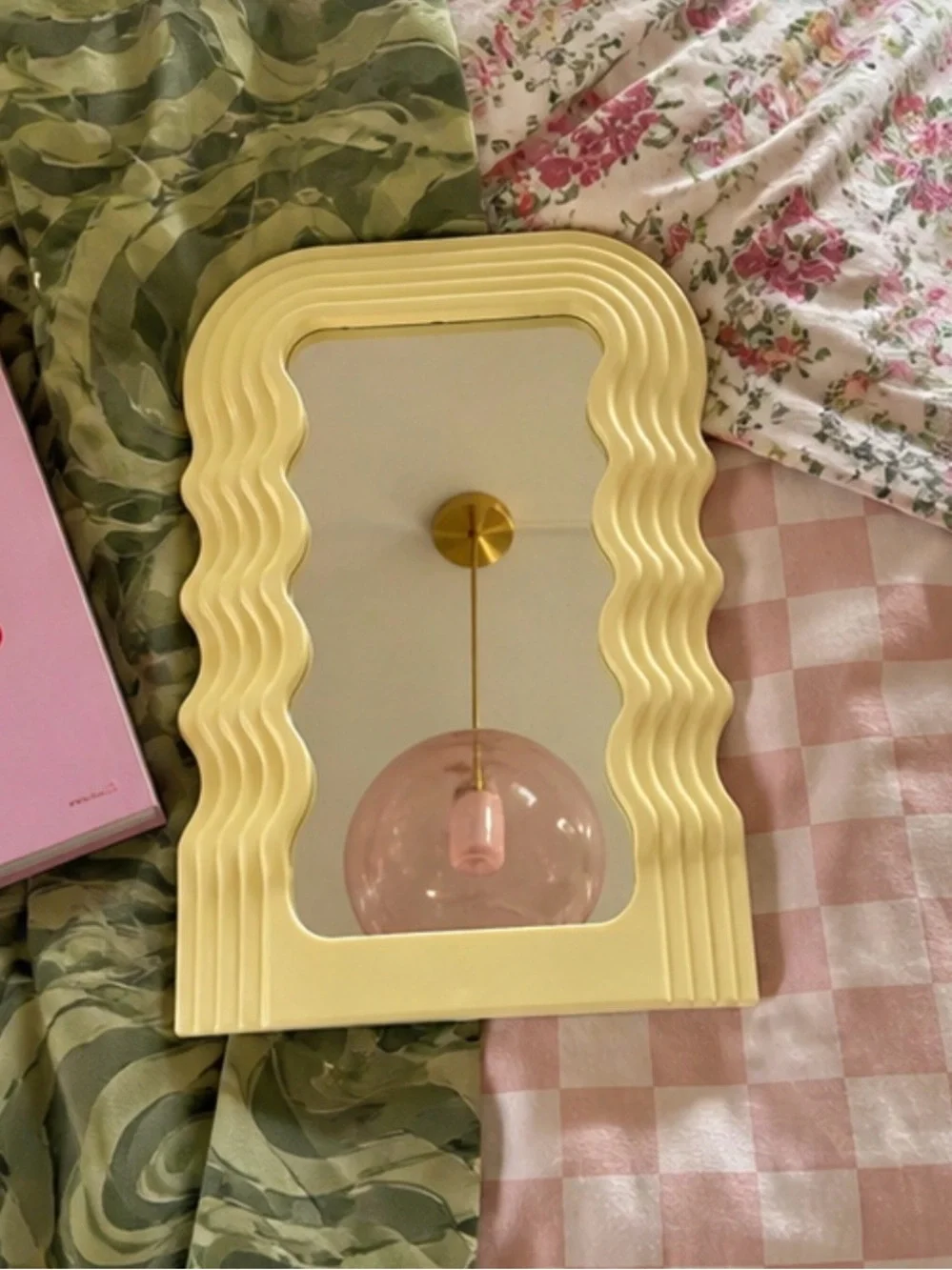 Mini Ultrafragola Style Vintage Aesthetic Wavy Mirror - Butter Yellow